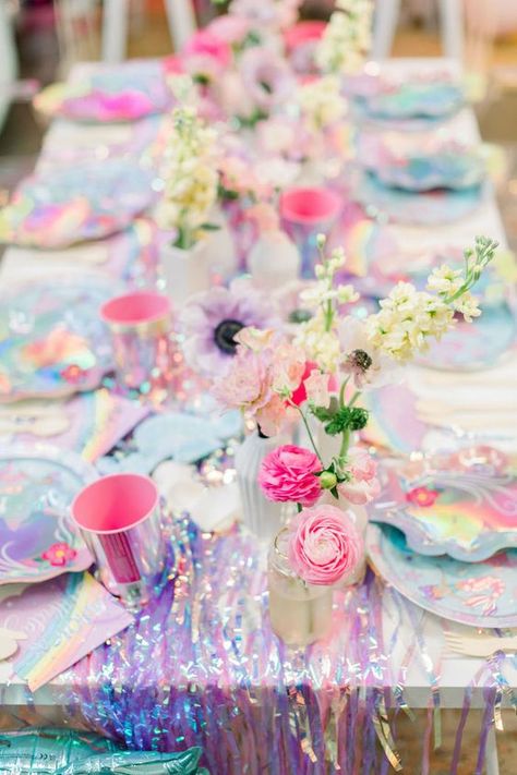 Unicorn Birthday Table Set Up, Unicorn Table Decorations, Rainbow Unicorn Party, Mermaid Unicorn, Magical Mermaid, Birthday Table Decorations, Cake Table Decorations, Donut Party, Birthday Table