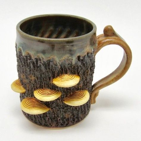 Pinch Pot Ideas Mushroom, Ceramic Art Nature, Stoneware Mugs Handmade Ceramic, Mushroom Mug Pottery, Mushroom Bowl Ceramic, Cottage Core Pottery, Nature Inspired Pottery, Mushroom Mug Ceramics, Ceramic Mushrooms Pottery