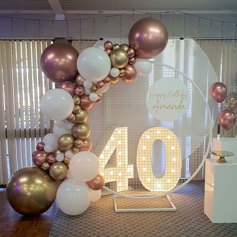 Balloon Garland 50th Birthday, Classy Backdrop For Birthday, 40th Balloon Garland, 40th Bday Backdrop Ideas, Classy Balloon Garland, 40th Backdrop Ideas, Classy Balloon Decor, 40th Birthday Backdrop Ideas For Women, 40th Balloon Ideas