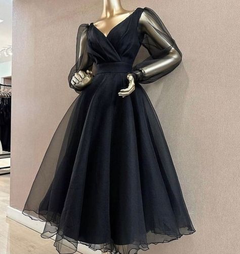 Korean Fashion Dress Elegant, Black Organza Dress, Black Tulle Prom Dress, Black Long Sleeve Prom Dress, Black Frock, Hot Prom Dress, Tulle Prom Dresses, Outfits Modest, Organza Dress