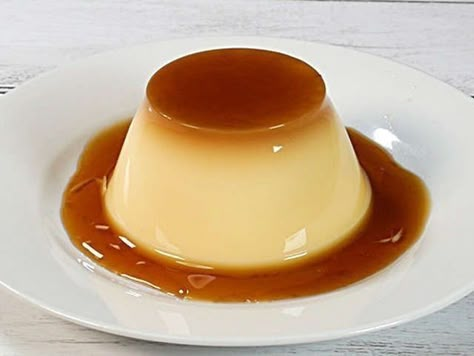 Caramel Pudding, Food References, Studying Food, Yummy Comfort Food, Sweets Desserts, Food Obsession, Cafe Food, Flan, Puddings