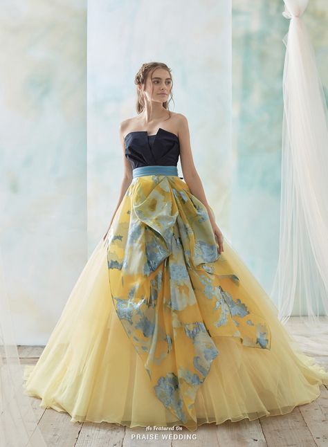 Blue And Yellow Dress, Wedding Yellow, Hardy Amies, Yellow Style, Unique Prom Dresses, Fantasy Gowns, Fairytale Dress, Fantasy Dress, Ball Gown Dresses