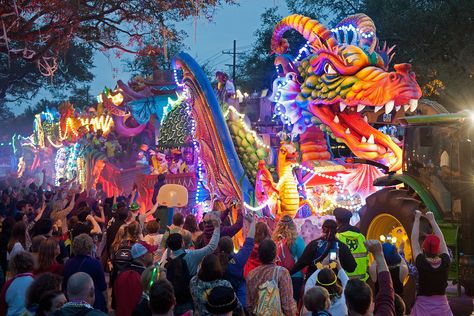 France is, obviously, not the only place to celebrate Mardi Gras. In fact, the most famous celebration of Mardi Gras is in New Orleans, Louisiana. This is a good picture to represent the celebrations had in New Orleans.  I really like the aesthetics of the more colorful aspects of this celebration, so I’d want my party to have those New Orleans aspects. Source: Lippe-McGraw, Jordi, and Jordi Lippe-McGraw. “How To Celebrate Mardi Gras In New Orleans On Any Budget.” Condé Nast Traveler, Condé Nast Mardi Gras Aesthetic, Mardi Gras Parade Float, Mardi Gras Food, Mardi Gras Wreath, Visit New Orleans, Mardi Gras Parade, New Orleans Mardi Gras, Mardi Gras Decorations, Parade Float