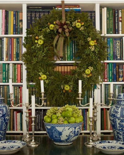 Carolyne Roehm, Christmas Vignettes, Elements Of Design, Fruit In Season, Holiday Inspiration, Holiday Looks, Blue Christmas, Beautiful Wreath, Instagram Inspiration