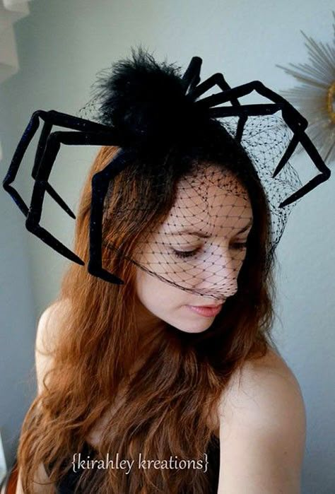 Black Birdcage Veil Wedding, Spider Halloween Costume, Black Birdcage Veils, Halloween Headpiece, Birdcage Veil Wedding, Spider Costume, Spider Queen, Creepy Costumes, Widow Spider