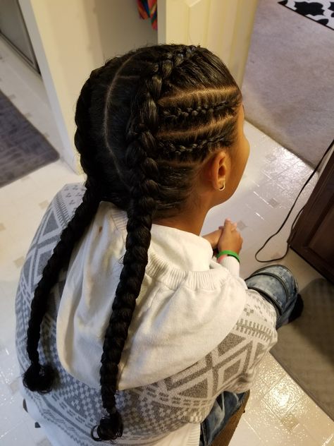 Softball Hairstyles Black Hair, Girls Wrestling Hairstyles, Hair Braiding Styles For Kids, Style Dreadlocks, Scrunchie Bun, Curly Braided Hairstyles, Soccer Hair, Track Hairstyles, Foster Kids