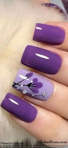 Purple Nail Art Designs, Purple Glitter Nails, Fancy Nail Art, Purple Nail Art, Fingernail Designs, Manicure Nail Designs, Gel Nail Art Designs, Purple Nail Designs, Lavender Nails