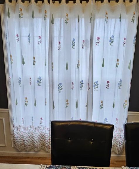 Handblock curtains ✨ Size - 5 feet 7 feet 9 feet available Customisation also available Dm us to place your order Happy shopping 🛍️ #curtains #curtaindesign #blackoutcurtains #blackoutcurtain #cottoncurtains #beddingsets Curtains | cottoncurtains | blackout curtains | Indian homes | bedding decor Bedding Decor, Curtain Sizes, Indian Homes, Cotton Curtains, Place Your Order, Curtain Designs, Bed Decor, Blackout Curtains, Bedding Sets