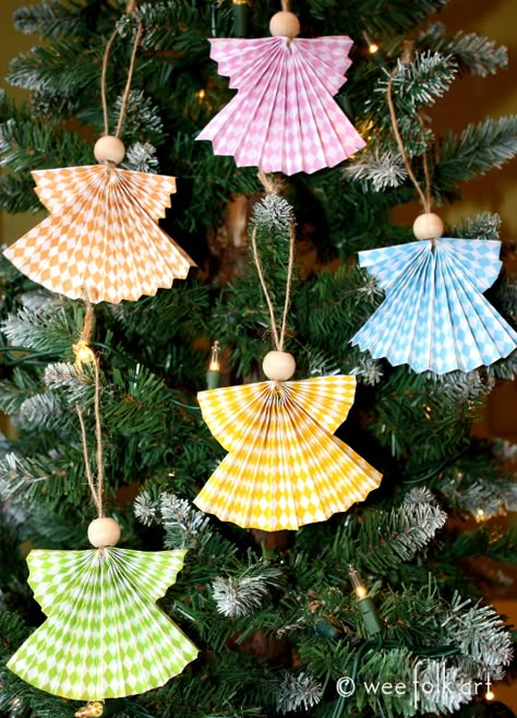 Paper Fan Craft, Okra Crafts, Christmas Angel Decorations, Advent Box, Christmas Angel Crafts, Diy Angels, Paper Angel, Wee Folk, Paper Christmas Ornaments