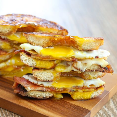 Grilled Cheese Donut Breakfast Sandwiches | Kirbie's Cravings | A San Diego food blog Cheese Donut, Donut Breakfast, Protein Ideas, Breakfast Sandwich Recipes, San Diego Food, Breakfast Ideas Healthy, Grilled Cheese Sandwiches, Savory Foods, Sandwich Board