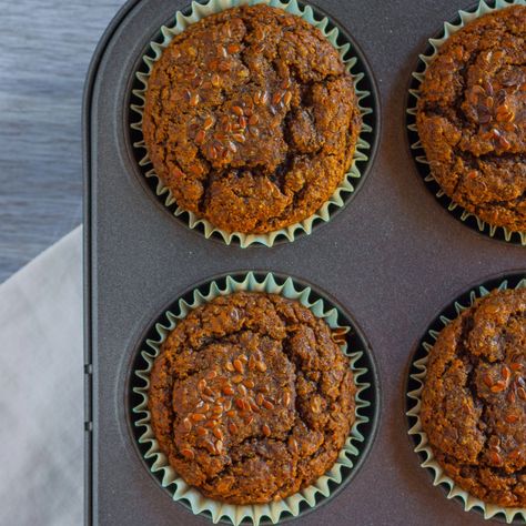 Flax Seed Meal, Flax Seed Muffins, Muffin Pan Recipes, Flax Muffins, Seed Muffins, Healthy Breakfast Muffins, Carrot Muffins, Flax Seed Recipes, Flax Seeds