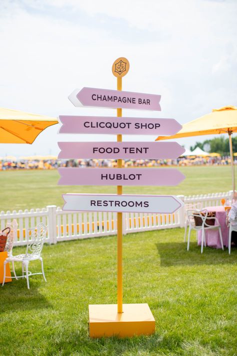 New York Veuve Clicquot Polo Classic Cake Buisness Ideas, Veuve Polo Classic, Event Directional Signage, Summer Event Design, Unique Event Activations, Cool Events, Event Activations, Veuve Cliquot, Direction Sign