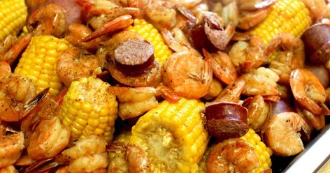 Low Country Boil Beaufort Stew, Easy Shrimp Boil Recipe, Country Boil Recipe, Easy Shrimp Boil, Low Country Boil Recipe, Country Food Recipes, Frogmore Stew, Shrimp Ideas, Can Cooker