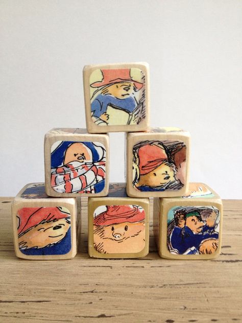 Paddington Bear // Childrens Book Blocks // Natural Wood Toy Paddington Nursery, Hunters Bedroom, Paddington Birthday, London Nursery, Boy Nursey, Natural Wood Toys, Travel Nursery, Play Doll, Bear Birthday Party