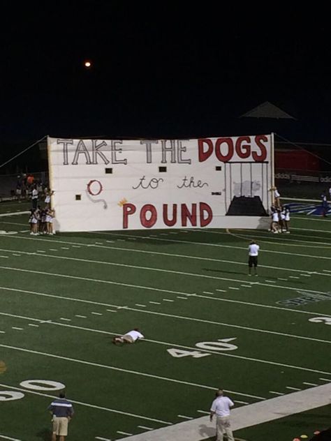 Football banner/run through Football Run Through Signs, Football Run Through Signs Ideas, Football Locker Signs, Football Game Signs, Run Through Signs, School Spirit Ideas Pep Rally, High School Football Posters, Cheerleading Signs, Quotes Volleyball