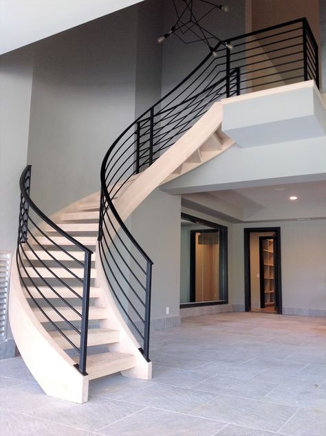 Contemporary Oval Cap Railing with Horizontal Round Bar - Finelli Ironworks Circular Staircase Railing Design, Round Stair Railing, Curved Staircase Railing, Round Stairs Design, Horizontal Railing, Modern Staircase Railing, Stairs Remodel, Iron Staircase Railing, Beautiful Staircases