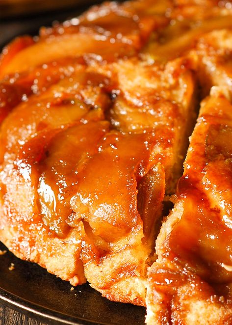 Tarte Tatin with Brandy Caramelized Apples Apple Tartin, Savory Holiday Recipes, Cake With Apples, Apple Upside Down Cake, Tart Tatin, Tarte Tatin Recipe, Apple Tarte, Caramelized Apples, Fall Meals