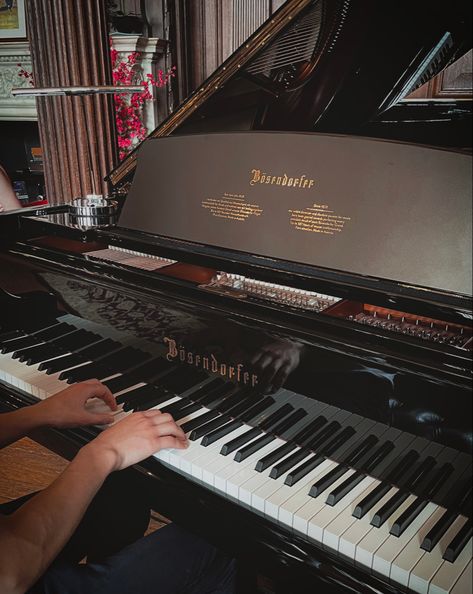 Bösendorfer Grand Piano. Yamaha Showroom London📍 Yamaha Showroom, Bosendorfer Piano, Grand Piano, Piano Sheet, Classical Music, Showroom, Piano, London, Music