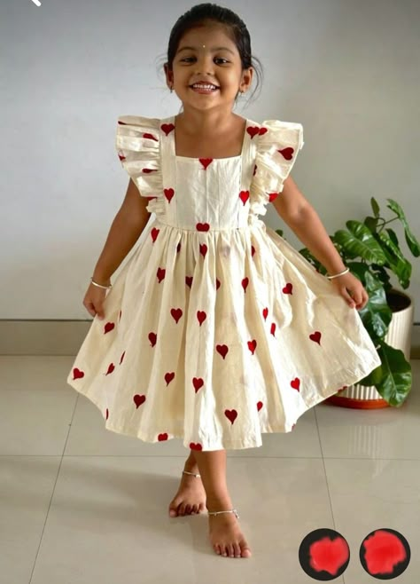 Kids New Model Dress, Kids Frock Stitching Ideas, Georgette Frocks For Kids, Red Frocks For Kids, Frock Designs For Girl Kids, Girls Frocks Design Cotton, Cotton Frock Designs For Kids, Frock Models For Kids, Girl Frock Design Cotton