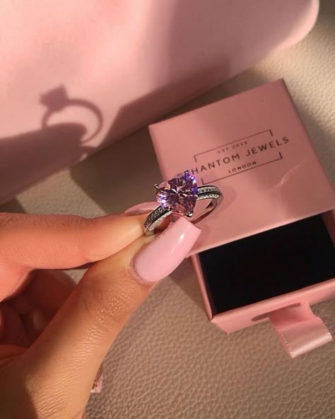 Engagement Rings Heart Shaped, Engagement Rings Heart, Rings Heart Shaped, Jewelry To Buy, Fly To The Moon, Cute Promise Rings, Rings Heart, Cute Engagement Rings, Expensive Jewelry Luxury