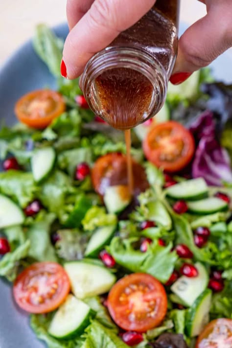 Pomegranate Molasses Salad Dressing, Recipes Using Pomegranate Molasses, Recipes With Pomegranate Molasses, Pomegranate Molasses Uses, Salads Mediterranean, Pomegranate Molasses Recipe, Pomegranate Vinaigrette Dressing, Pomegranate Salad Dressing, Pomegranate Molasses Dressing