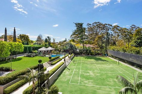 Tennis Court Backyard, Clubhouse Design, Private Tennis Court, Design Backyard, Chalet Design, Bbq Grill Design, Dream Landscape, Road House, Gorgeous Houses