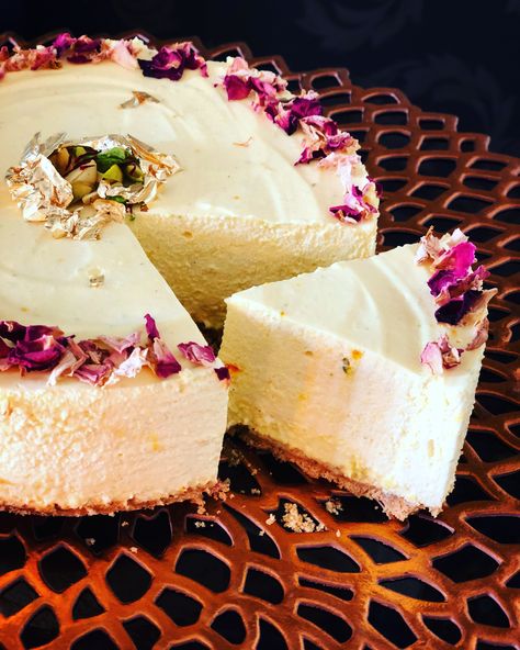 RASMALAAI CHEESECAKE – homemade delights Indian Cheesecake, Turkish Recipes Desserts, Pakistani Desserts, Cheesecake Bars Easy, Easy Indian Dessert, Rose Recipes, Eggless Desserts, Homemade Cheesecake, Indian Dessert Recipes