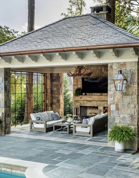 Craftsman Pool House, Farmhouse Gazebo, Outdoor Pavillion, Mini Chalet, Outdoor Living Space Design, Design Real Estate, Dream Patio, Outdoor Pavilion, Backyard Fireplace