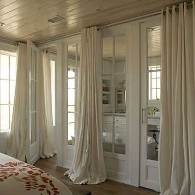 Pottery barn drapes and mirrored doors Tracery Interiors Bedroom Window Treatments, Armoire Ikea, Floor To Ceiling Curtains, Mirror Closet Doors, Window Treatments Bedroom, The Curtains, Casa Vintage, Sliding Glass Doors, Bedroom Window