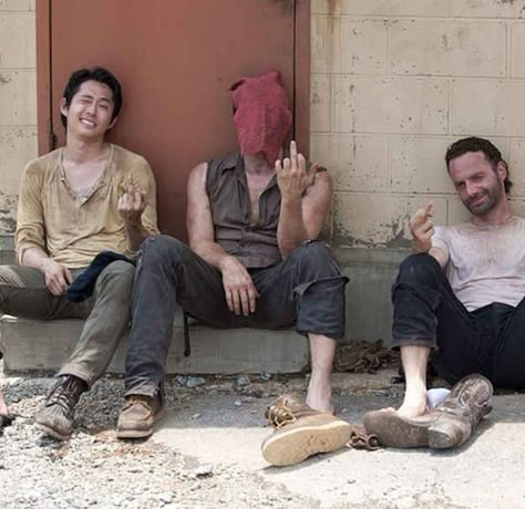 Glenn The Walking Dead, Glenn Y Maggie, Darryl Dixon, The Walkind Dead, Twd Funny, Twd Memes, Steven Yeun, Walking Dead Memes, Walking Dead Cast