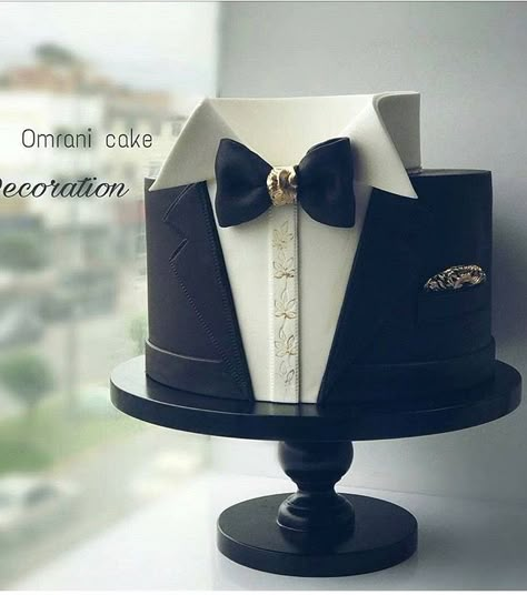 Suit Cake Designs For Men, Men Wedding Cake, 40th Bday Cakes For Men, 40th Birthday Cakes For Men, Cake Design For Men, Tuxedo Cake, Bow Tie Party, Shirt Cake, Birthday Cake For Him