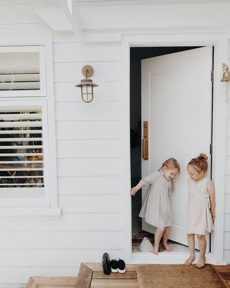 Natalie Marie, Front Facade, Beach Shack, Dream Beach, House Exterior, Exterior, White, Instagram