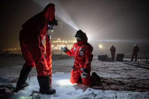 MOSAiC Project Freezes A Boat In The Arctic Ice Pack For Science Alfred Wegener, Science Stories, Ice Sheet, Arctic Sea, Arctic Ice, Sea Ice, University Of Colorado, Mosaic Projects, Special Operations