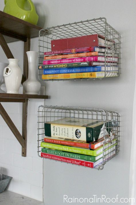 Store your cookbooks in an unconventional way. 10+ Kitchen Ideas: Decorating, Organizing, Storage Cookbook Display, Kitchen Bookshelf, Cookbook Storage, Cookbook Shelf, Apartment Storage, Decor Ikea, Rustic Modern Kitchen, Wire Baskets, Vintage Modern