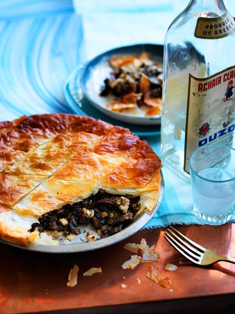 Filo Pastry Pie, Kidney Pie, Steak And Kidney Pie, Green Pie, Meat Pie Recipe, Spanish Chicken, Beef Pies, Mushroom Pie, Kitchen Cook