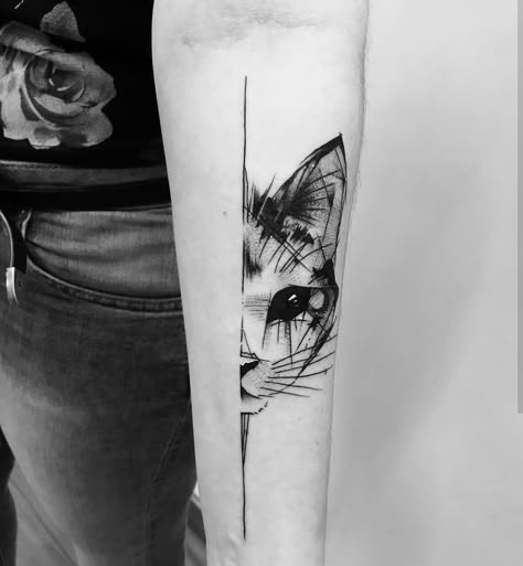 Geometric sketch pencil style cat half face black forearm tattoo @leonbrotha Cat Face Tattoo, Geometric Cat Tattoo, Cat Face Tattoos, Kitten Tattoo, Black Cat Tattoos, Geometric Cat, Cat Tattoo Designs, Face Tattoos, Tattoo Life