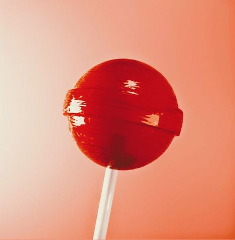 aesthetic lollipop Lolipop References Drawing, Red Lollipop Aesthetic, Aesthetic Lollipop, Lollipop Drawing, Lollipop Photography, Red Lollipop, Tootsie Pop, Poster Inspiration, Fur Trade