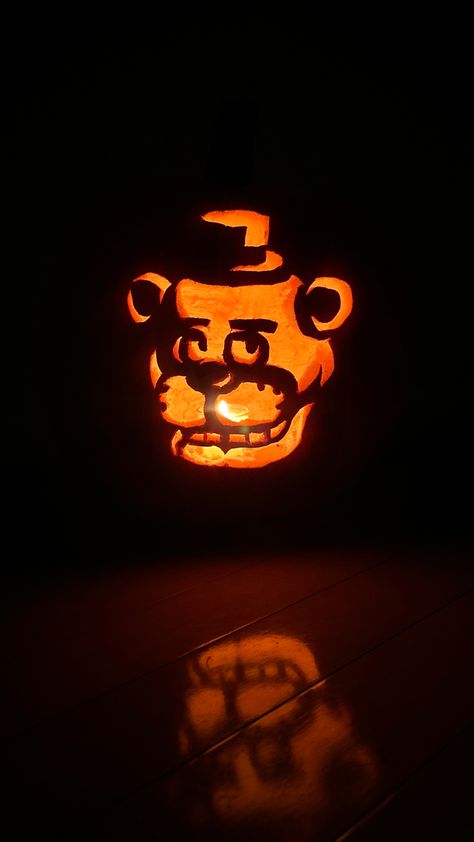 #freddyfazbear #fnaf #pumpkincarving Wybie Pumpkin Carving, Freddy Fazbear Pumpkin Carving, Freddy Pumpkin Carving, Creepy Pumpkin Carving Ideas Easy, Iconic Pumpkin Carving Ideas, Weird Pumpkin Carving Ideas, Crave Pumpkins Ideas, Fnaf Pumpkin Carving, Clown Pumpkin Carving