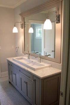 Makeover Kamar Mandi, Small Bathroom Sinks, Jack And Jill Bathroom, Boys Bathroom, Trendy Bathroom, Pink Bathroom, Diy Remodel, Bath Room, Bathroom Colors