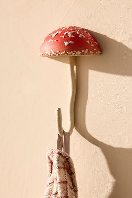 Mushroom Theme Bathroom, Mushroom Themed Bathroom, Mushroom Kitchen Theme, Toadstool Stool, Mushroom Themed Room, Cottagecore Decor Diy, Mushroom Bathroom Decor, Garden Themed Room, Mushroom Bathroom