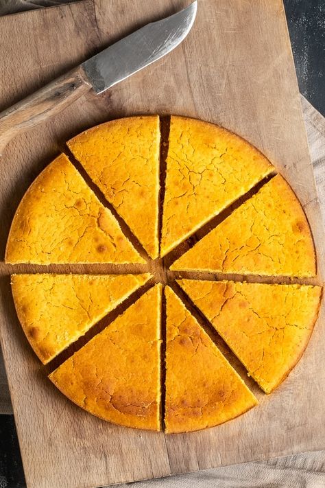 This is an old fashioned cornbread without flour is made with cornmeal only. Easy to make, buttery and crumbly. Goes well with any soup. Hot Water Cornbread Recipe, Unleavened Bread Recipe, Cornmeal Bread, Flourless Bread, Old Fashioned Cornbread, Water Cornbread, Hot Water Cornbread, Unleavened Bread, Beer Bread Recipe