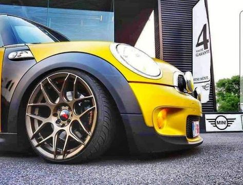 Mini Cooper Rims, Mini Cooper Tuning, Mini Cooper Wheels, Mini Cooper Graphics, Mini Cooper Sport, Mini Cooper Custom, New Mini Cooper, Mini Jcw, Mini Cooper R56