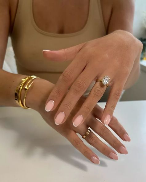 Vanilla French Manicure, Proposal Nails Ideas, French Nail Ideas, Classic Nail Designs, Classic Nail, Elegant Manicure, Formal Nails, Classic Nails, French Nail