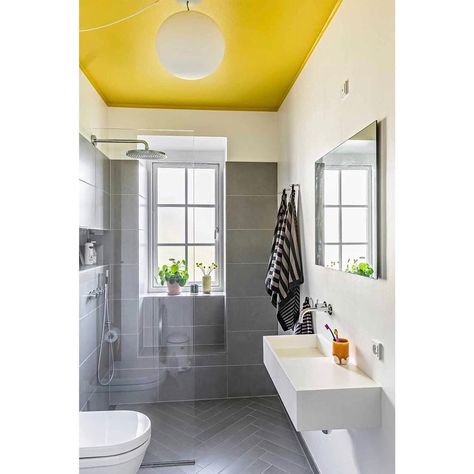 DIY bathroom ideas on a budget – brilliant bathroom update tips for under £50  , from painting wooden floors and ceilings to using more bathroom plants Painted Wooden Floors, Yellow Ceiling, Bath Redo, Yellow Bathroom, Stunning Bathrooms, Bathroom Ceiling, Bathroom Plants, Yellow Bathrooms, Instagram Layout