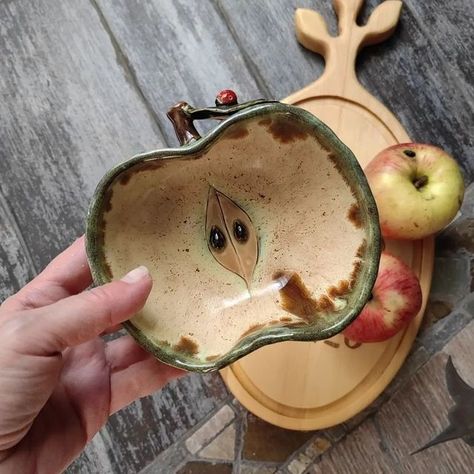 Fall Themed Pottery, Useful Ceramics Ideas, Fall Ceramics, Pottery Fruit Bowl Handmade, Fall Pottery, Pottery Berry Bowl Handmade, Pumpkin Ceramic Bowl, Ceramic Berry Bowl Handmade, Thanks For Following Me