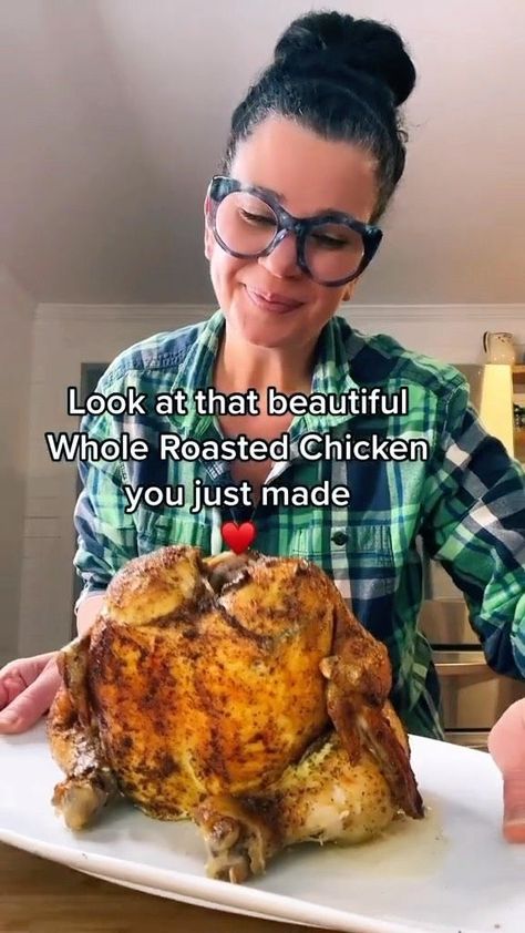 Gravy Homemade, Gravy Chicken, Roasted Chicken Recipe, Chicken For Dinner, Lectin Free, Whole Roasted Chicken, Homemade Gravy, Chicken Steak, Roast Chicken Recipes