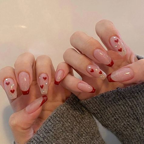 Red Coffin Nails Design, Red Nails Rhinestones, Elegant Nails Square, Nails Inspiration Valentines, Red French Tip Nails With Design, Nail Art Designs Coffin, Red Cute Nails, Cute Coffin Nail Designs, Valentines Nail Set