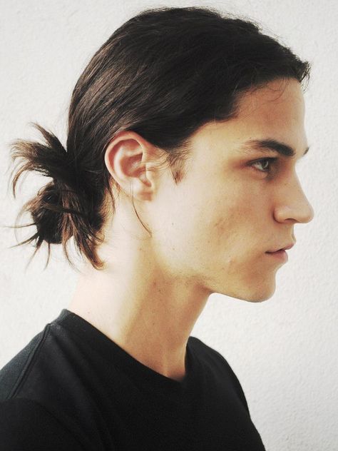 Miles Mcmillan, Character Inspiration Male, Man Bun, Grunge Hair, Long Hair Styles Men, Hair Art, Top Knot, Hair Goals, Gq