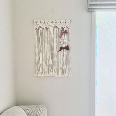 Macrame Bow Holder Diy, Macrame Hair Bow Holder, Macrame Bow Holder, Macrame Bow, Diy Bow Holder, Hair Bow Hanger, Bow Storage, Bow Hanger, Bow Holders