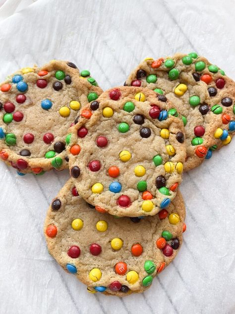 M&M Cookies - Great American Cookies Copycat Great American Cookie Recipe, American Cookies Recipe, Great American Cookie Company, Great American Cookie, Chocolate Sea Salt Cookies, Mnm Cookies, Soft Chewy Cookies, Sea Salt Cookies, American Cookies